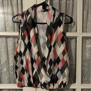 😉Bundle Days😉Women’s SHEIN Color Block Geometric Sleeveless V-Neck Pink Green